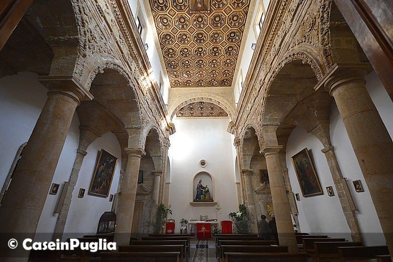 interno della chiesa di Santa Maria del Canneto a Gallipoli